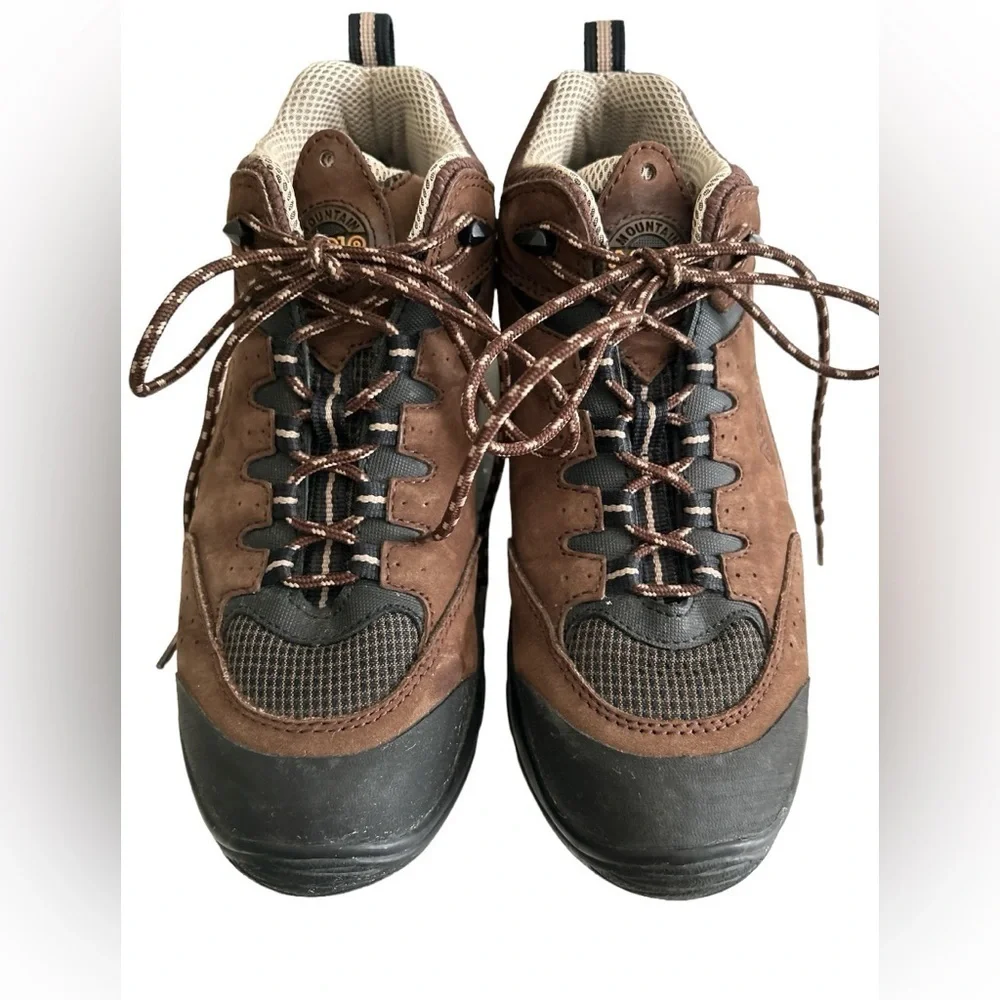 Asolo quasar brown